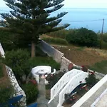 Flora's Apartment Apollon (Naxos)