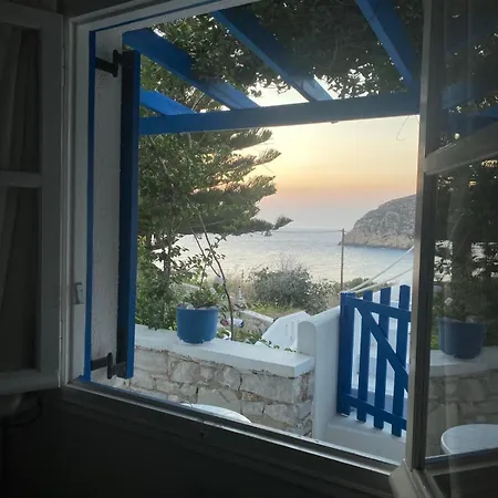 Flora's * Apollon (Naxos)