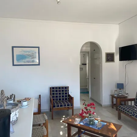 Flora's Apartment Apollon (Naxos)