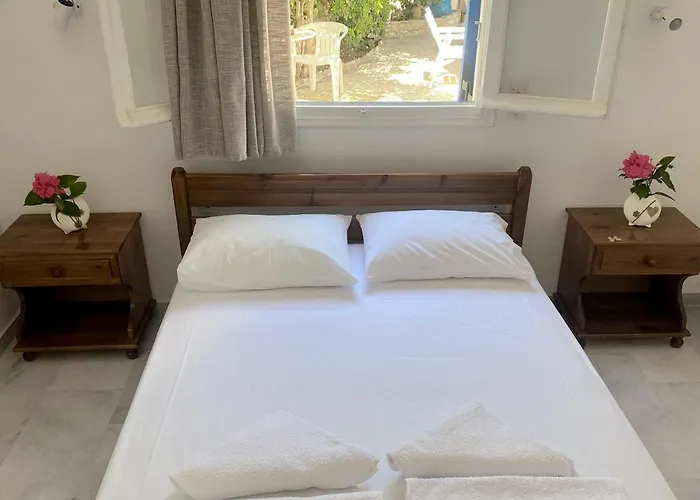 フローラズ アパート *